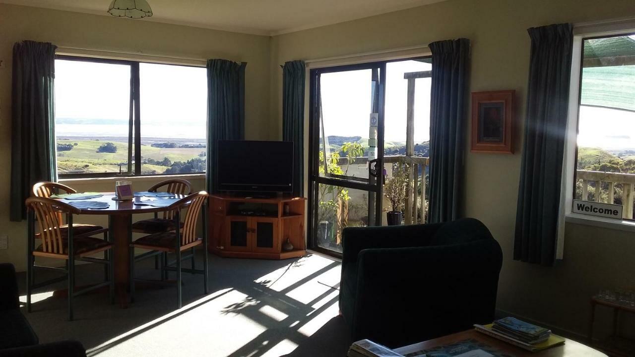 Kaipara Views Eco Lodge Glorit Extérieur photo